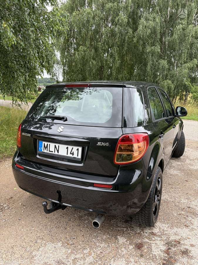 Suzuki SX4, 1.9 l., hatchback