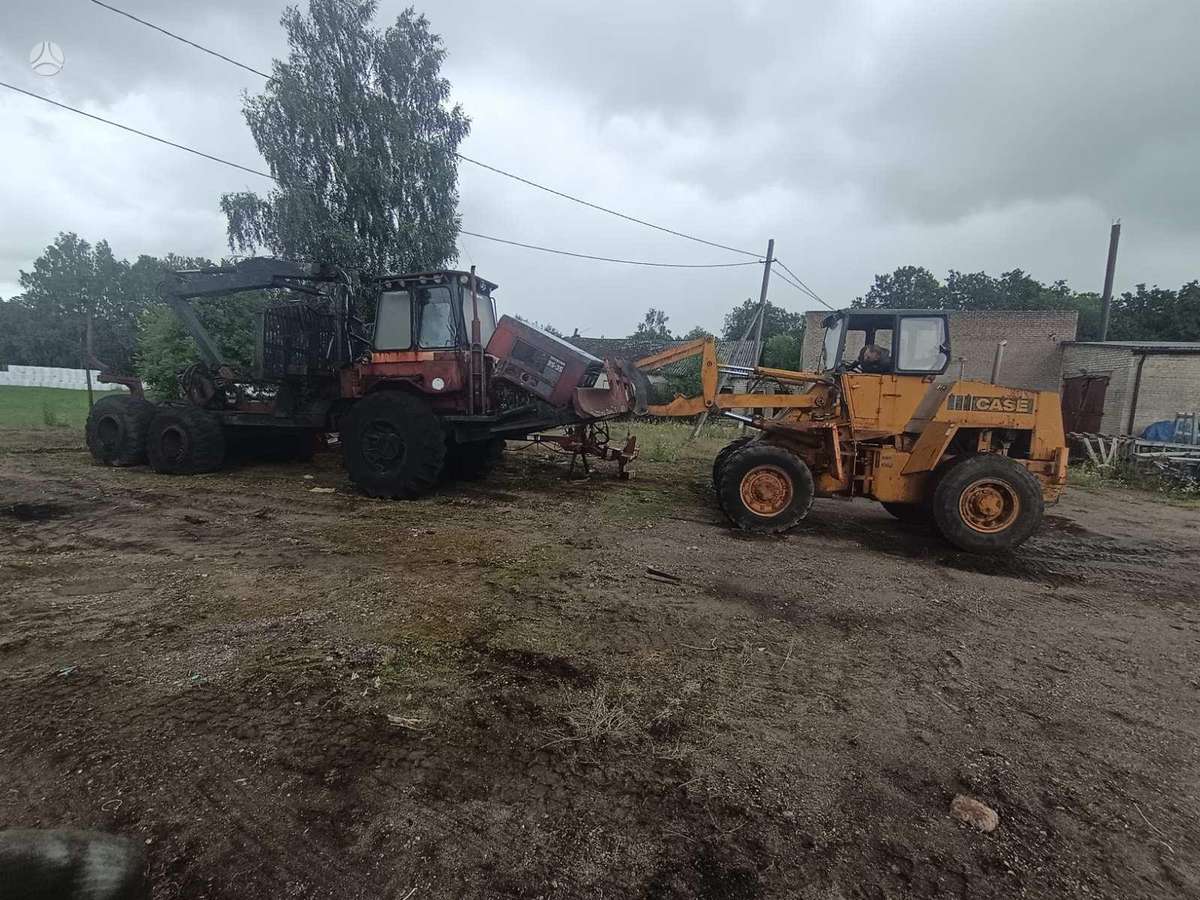 Case W20, savaeigiai krautuvai