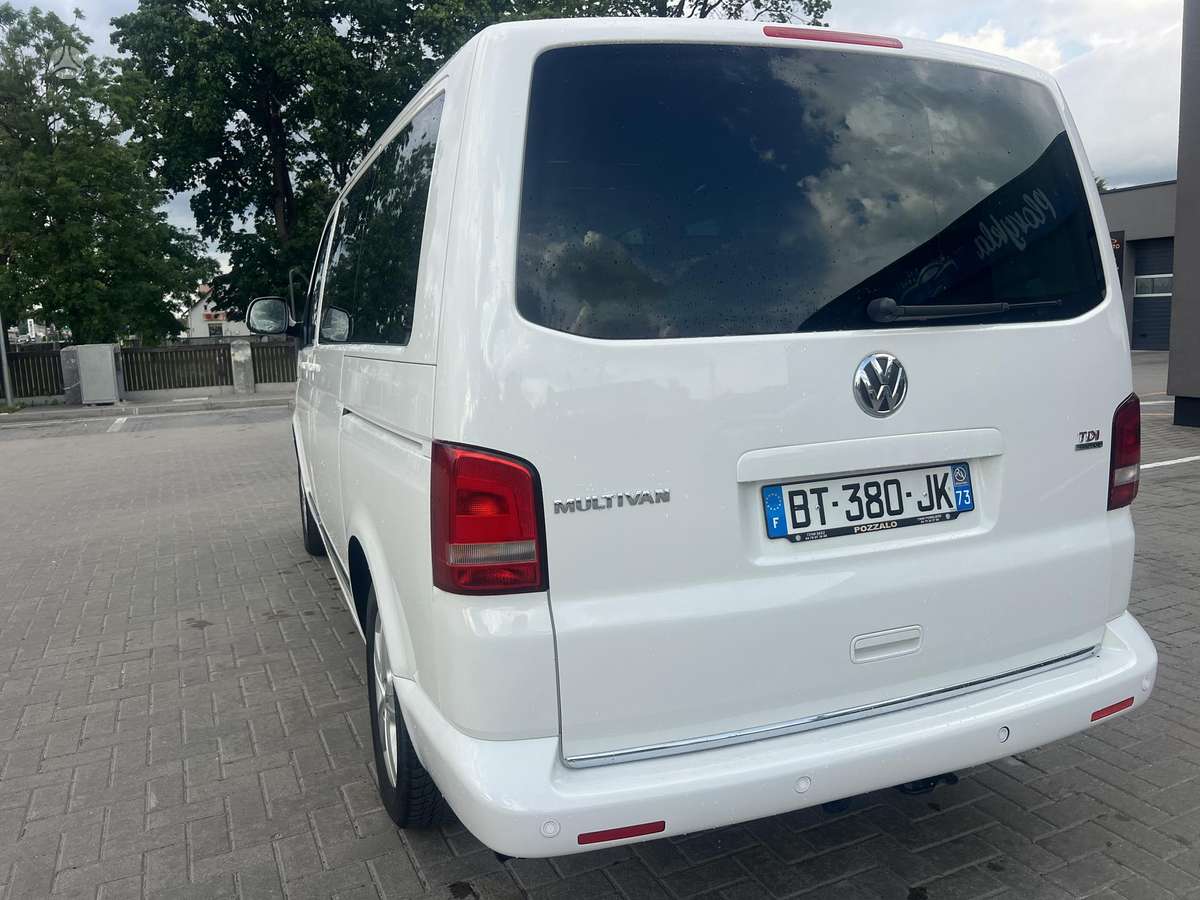 Volkswagen Multivan, 2.0 l., Минивэн