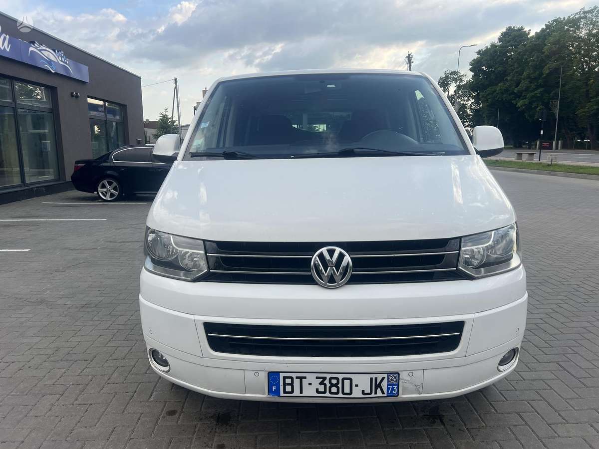 Volkswagen Multivan, 2.0 l., Минивэн