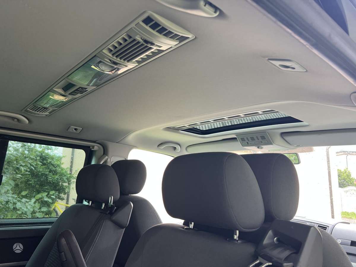 Volkswagen Multivan, 2.0 l., Минивэн