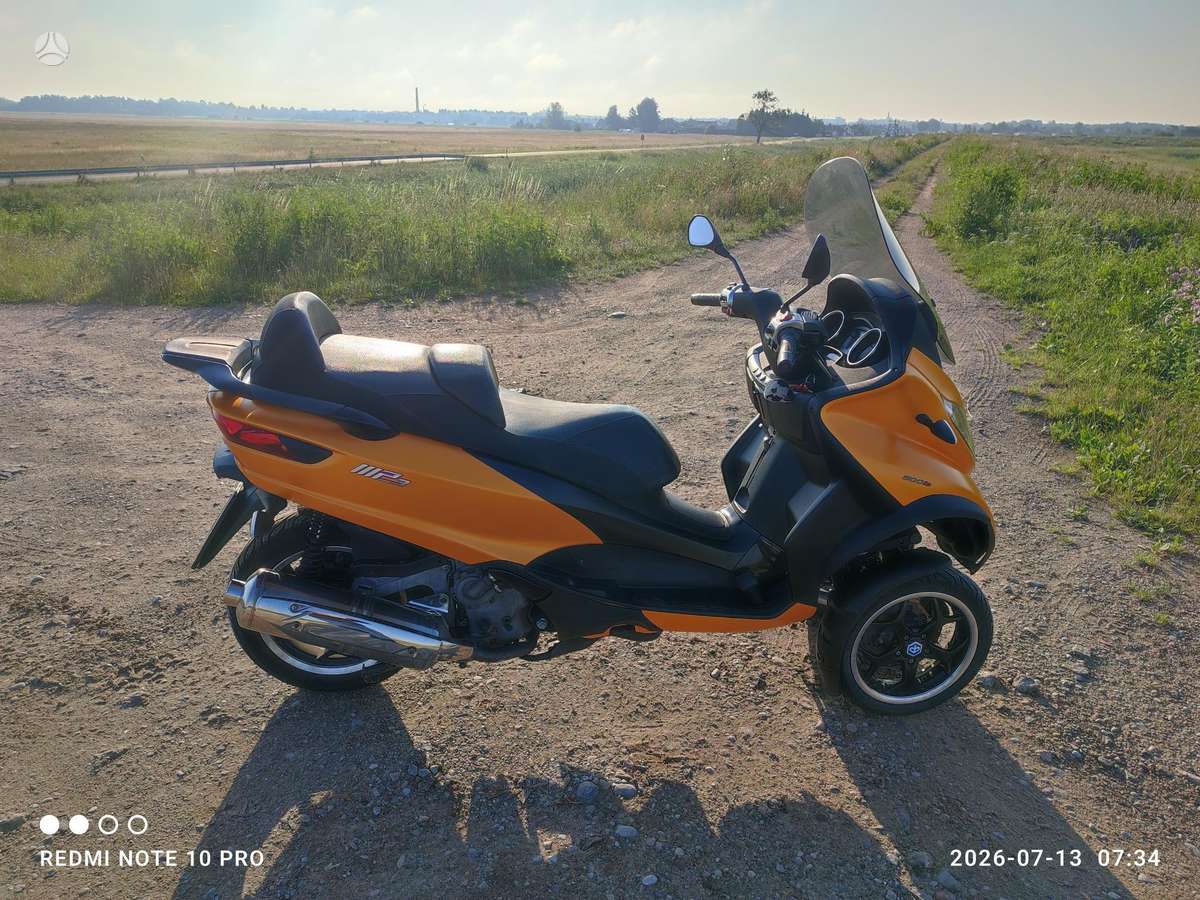 Piaggio MP3 500cc, трициклы