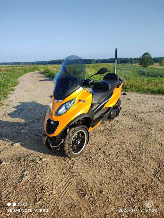Piaggio MP3 500cc, трициклы