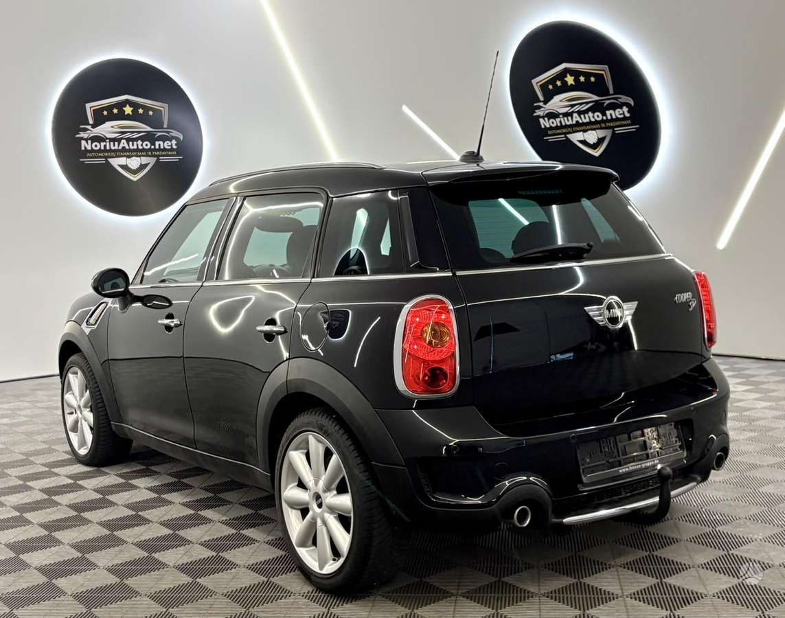 Mini Cooper SD, 2.0 l., off-road / crossover