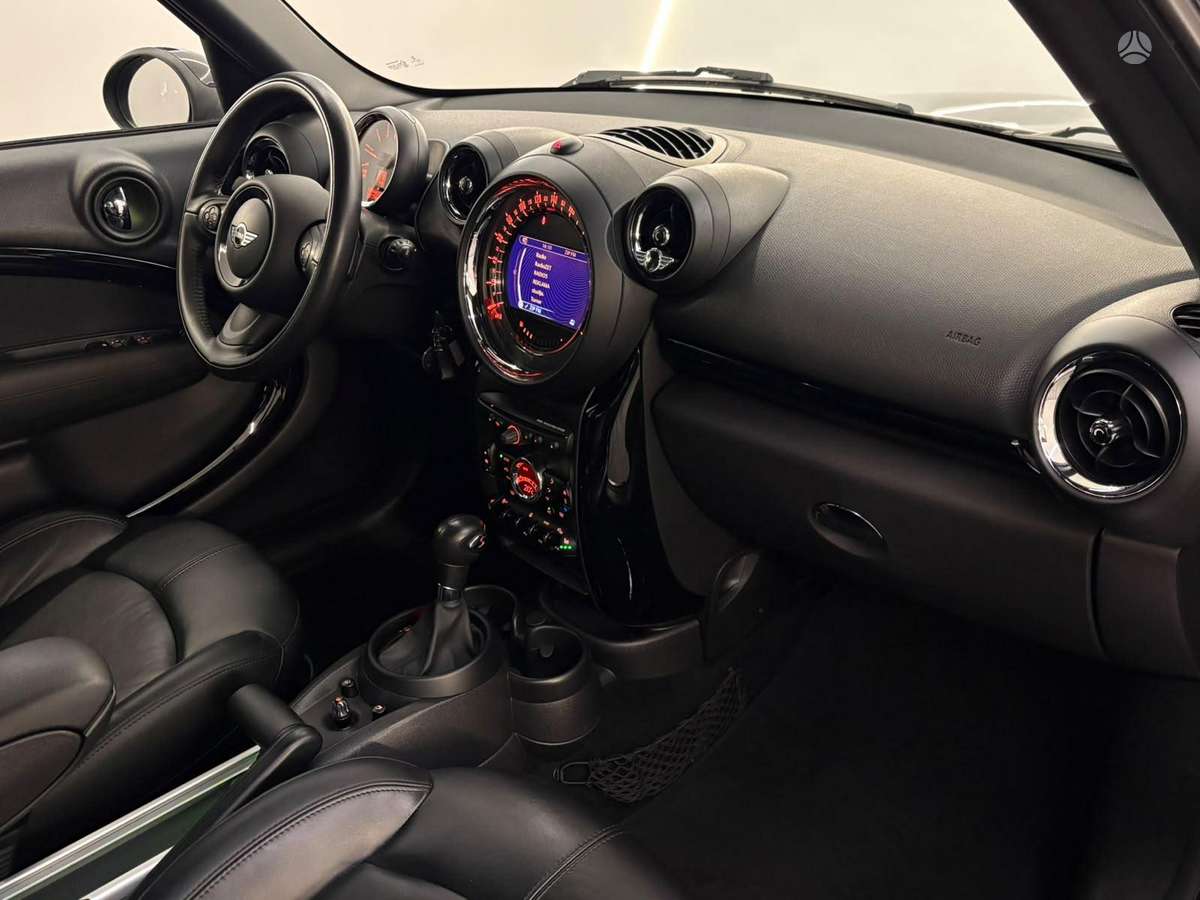 Mini Cooper SD, 2.0 l., visureigis / krosoveris