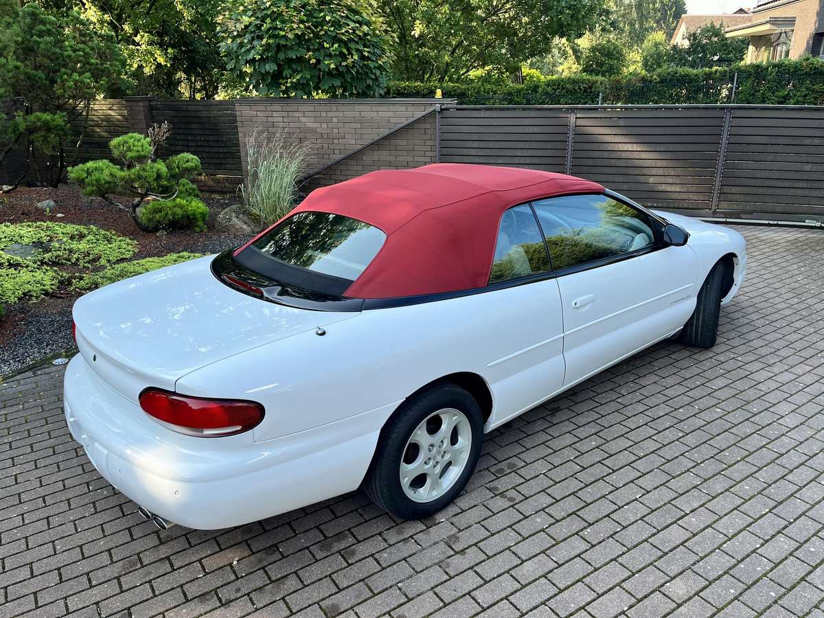 Chrysler Stratus, 2.5 l., convertible