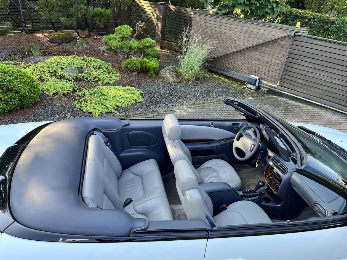 Chrysler Stratus, 2.5 l., convertible