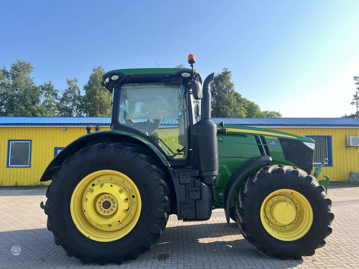 John Deere 7290R, tractors