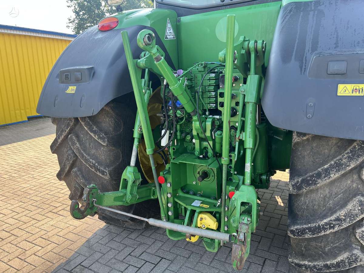 John Deere 7290R, tractors