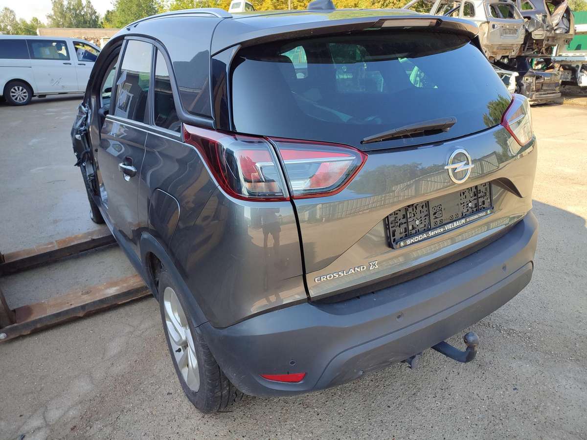Opel Crossland X Rida 31 000 km