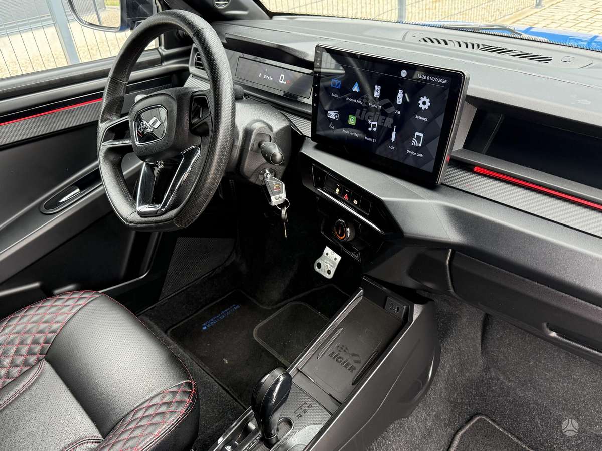 Ligier JS50, 0.5 l., hatchback