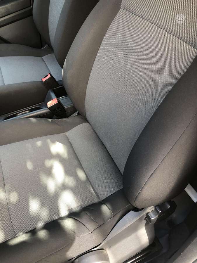 Volkswagen Caddy - 12