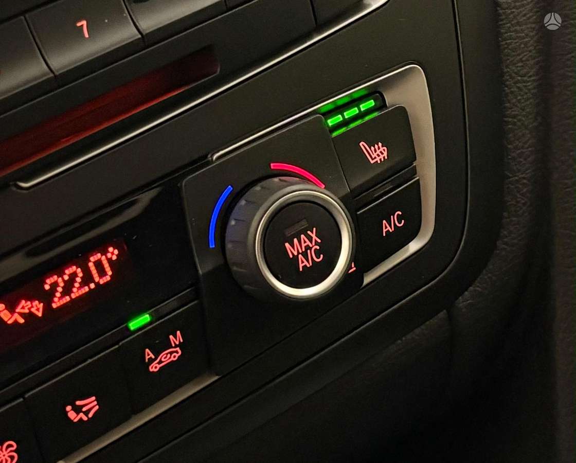 BMW 320, 2.0 l., Седан