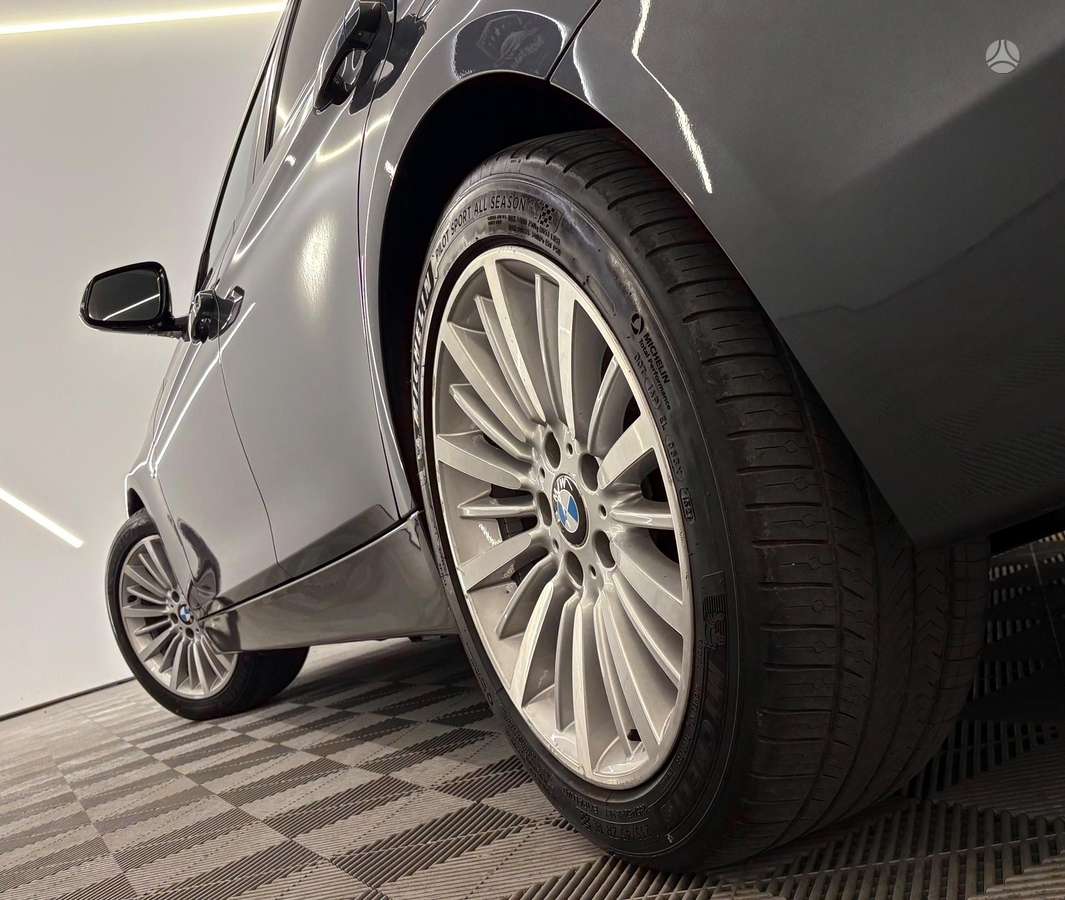 BMW 320, 2.0 l., sedanas