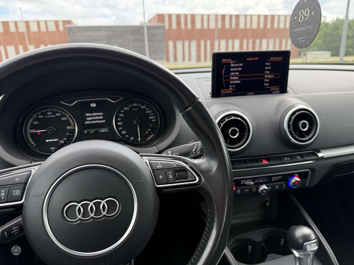 Audi A3, 1.4 l., Хэтчбек