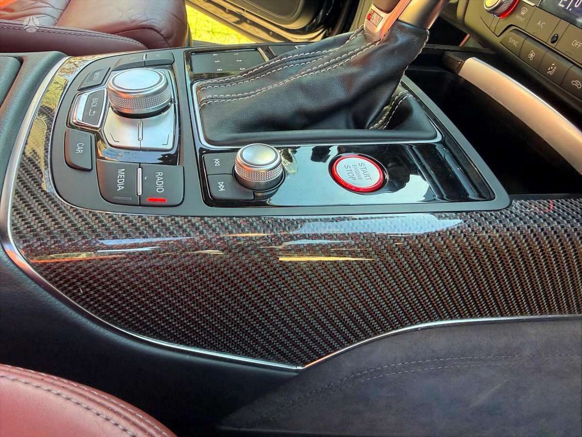 Audi S7, hečbeks