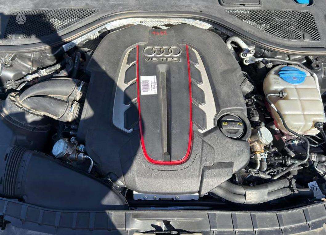 Audi S7, hečbeks