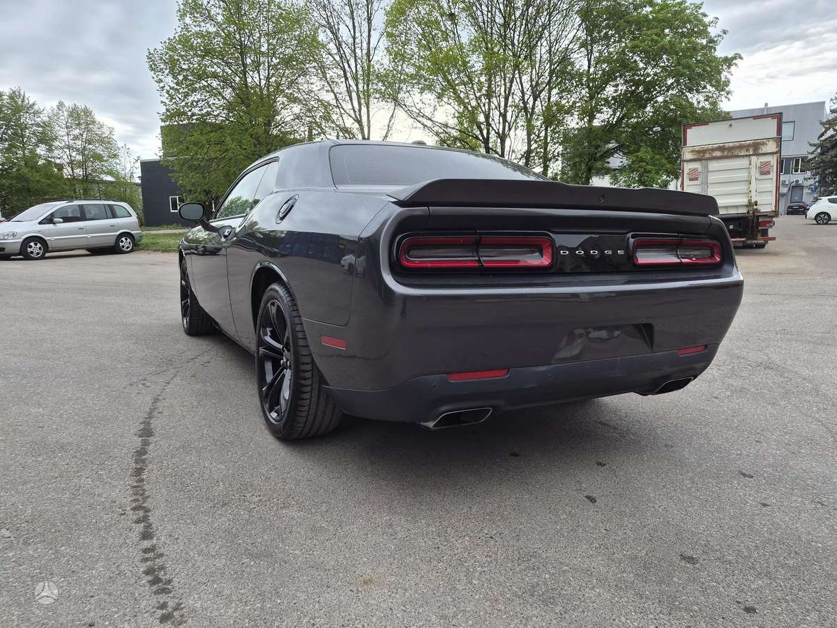 Dodge Challenger, 5.7 l., Купе (coupe)