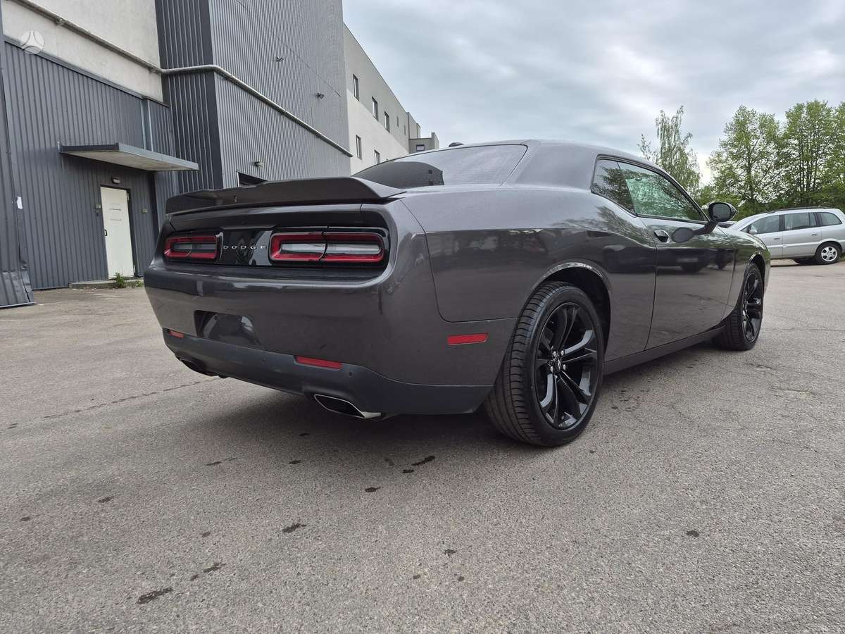 Dodge Challenger, 5.7 l., coupe