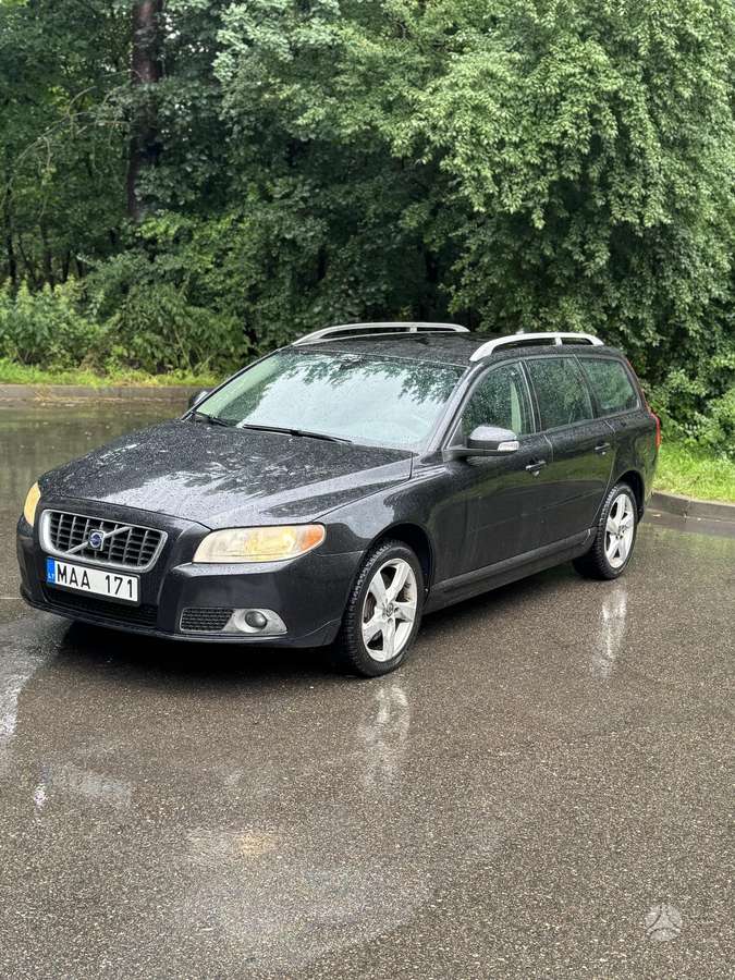 Volvo V70, 2.4 l., universalas