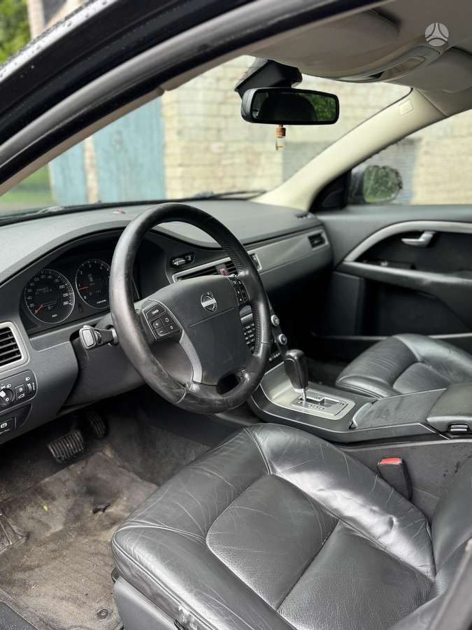 Volvo V70, 2.4 l., wagon