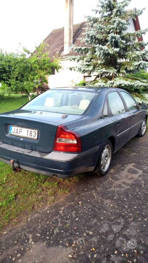 Volvo S80, 2.5 l., Седан