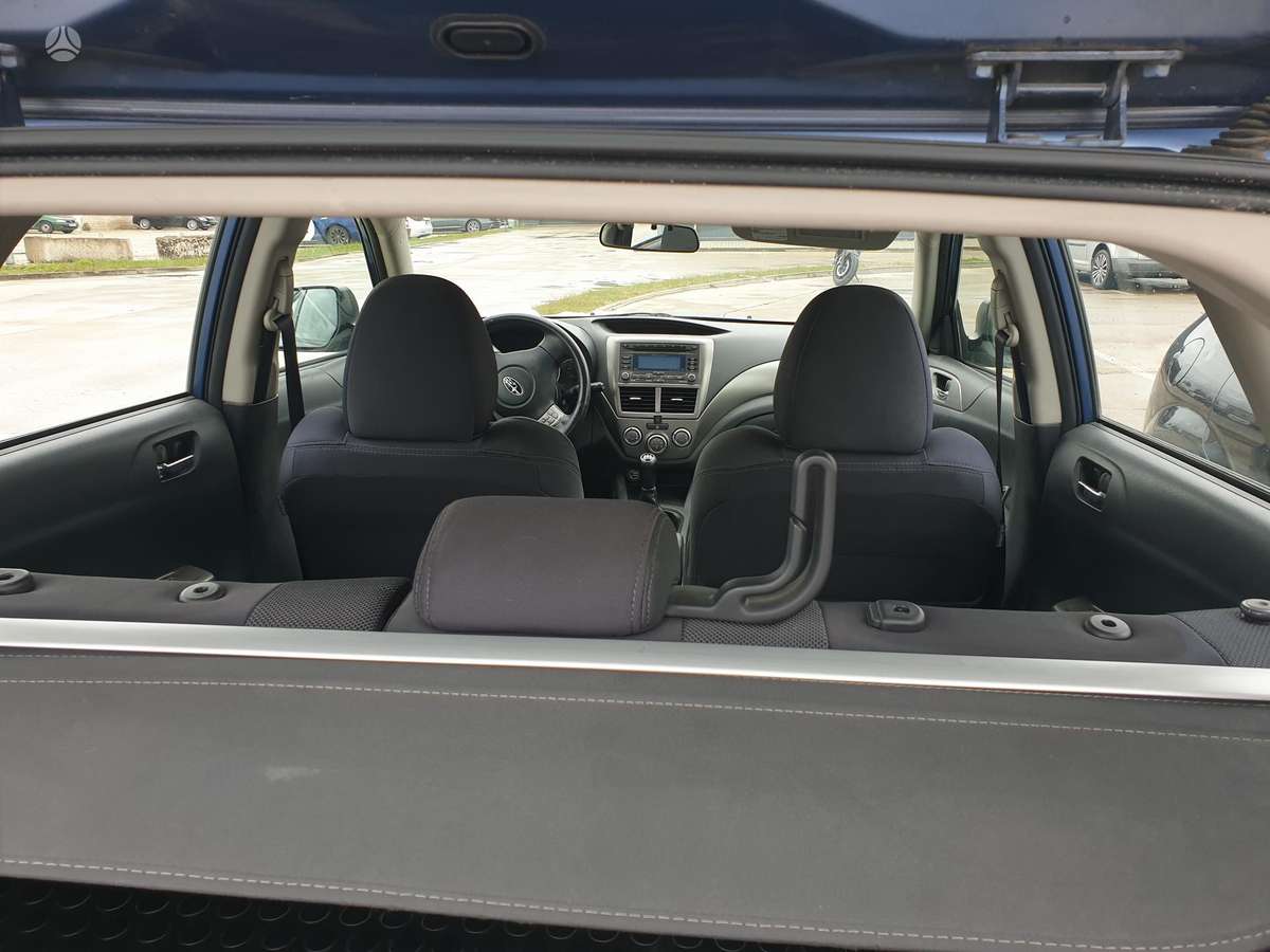 Subaru Impreza, 2.0 l., hatchback