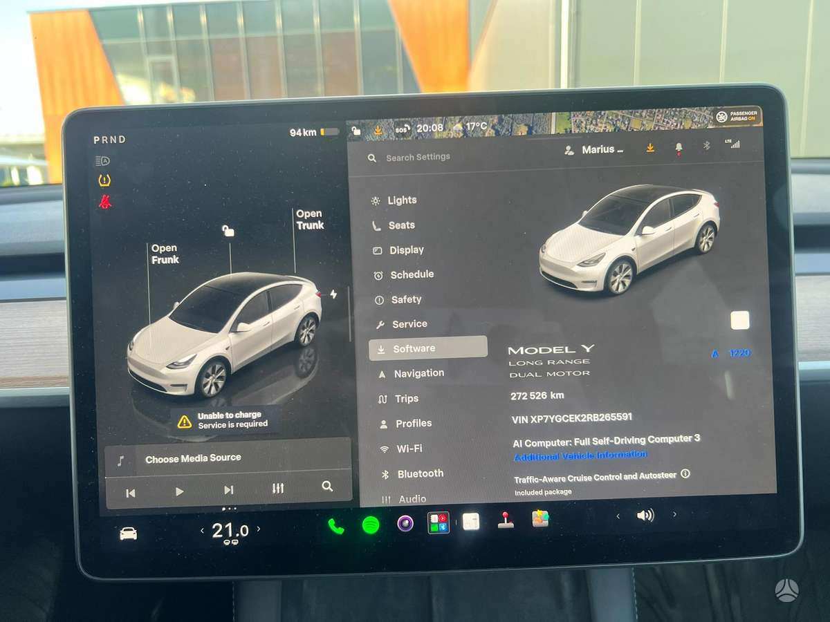 Tesla Model Y, 81 kWh, off-road / crossover