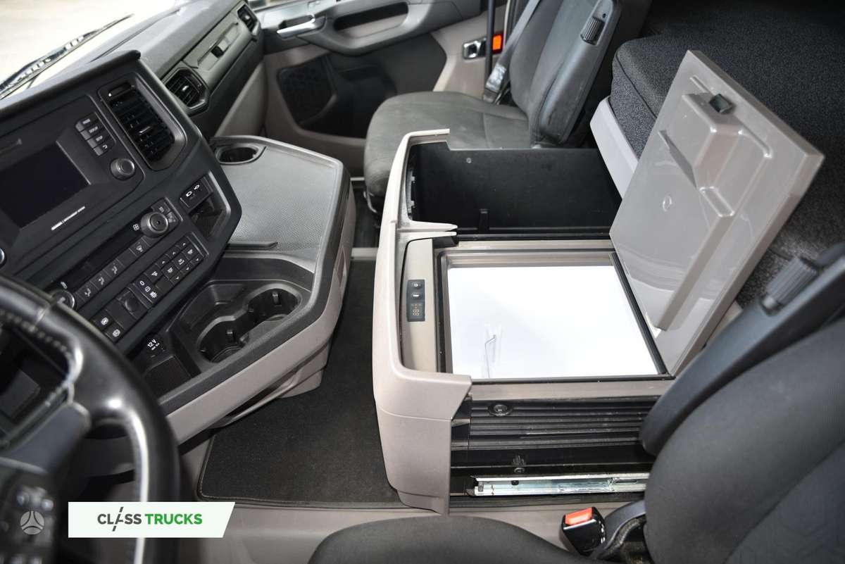 Scania R460 CR20H ACC ADAS Package, double sleeper