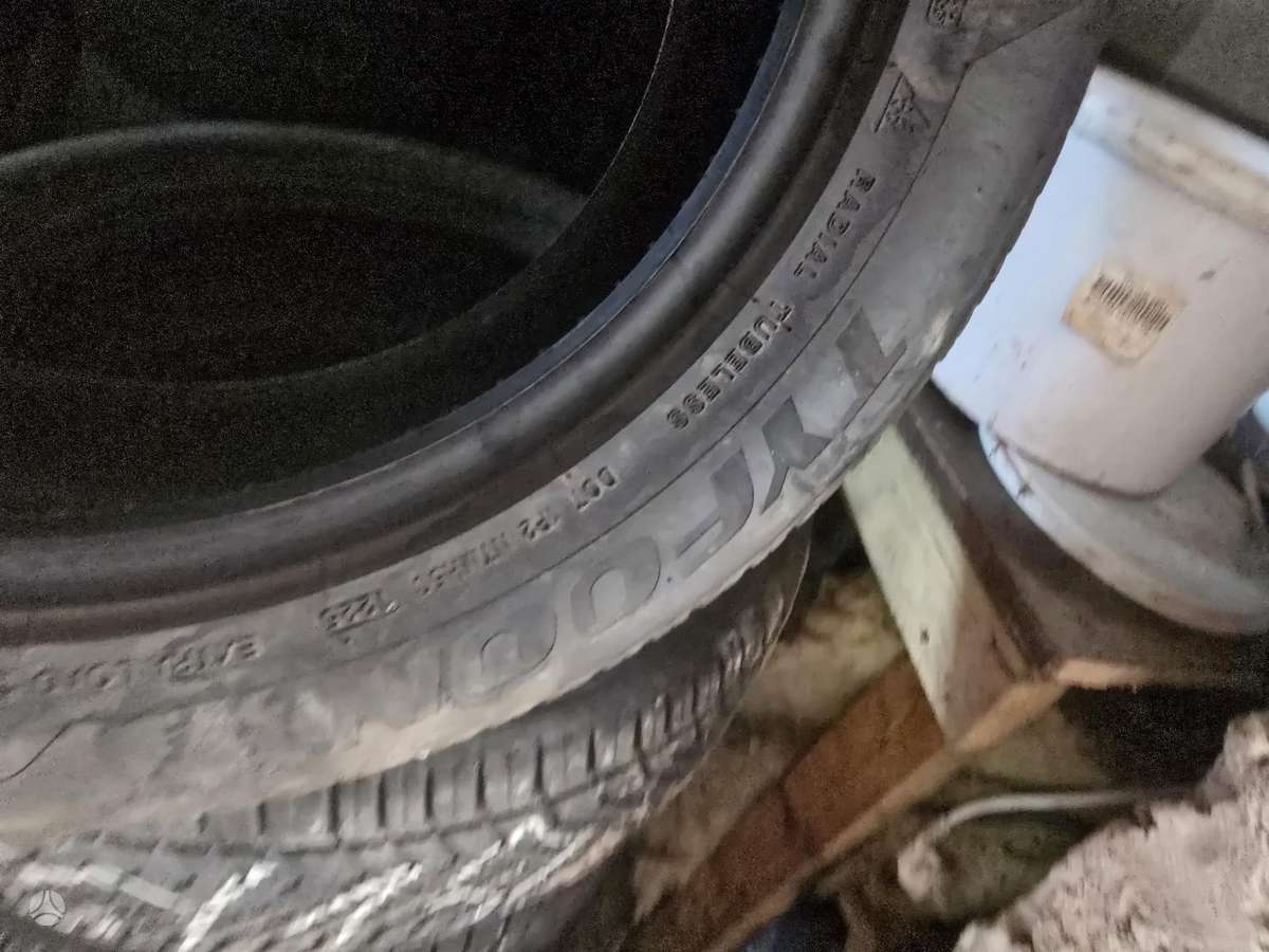 Tyfoon, universalios 215/55 R17