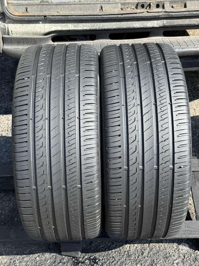 Barum BRAVURIS 5, summer 255/45 R20