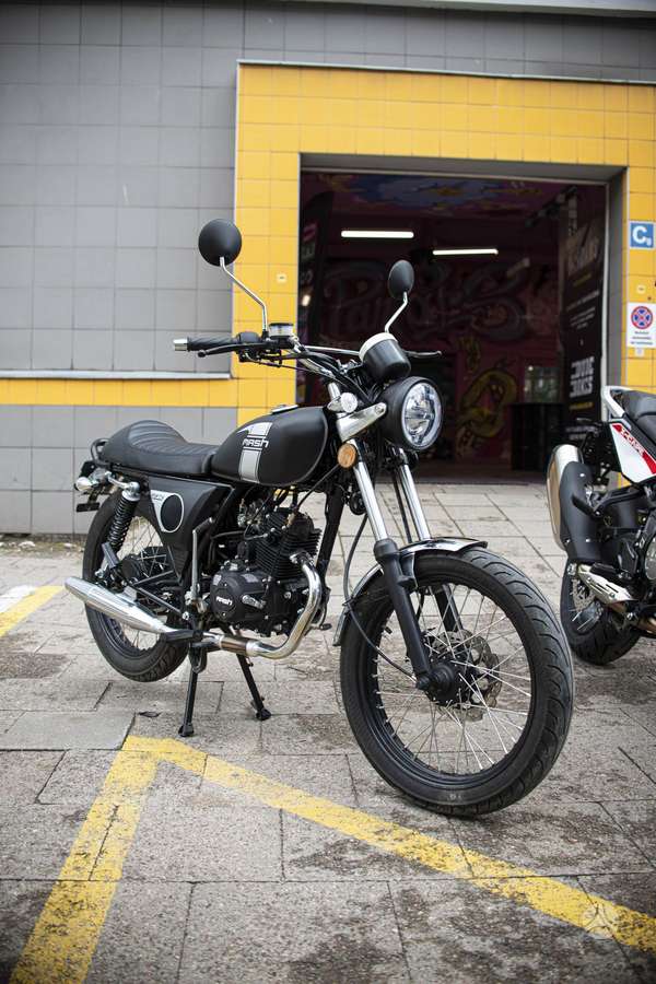 Mash Fifty 50cc, street / classic