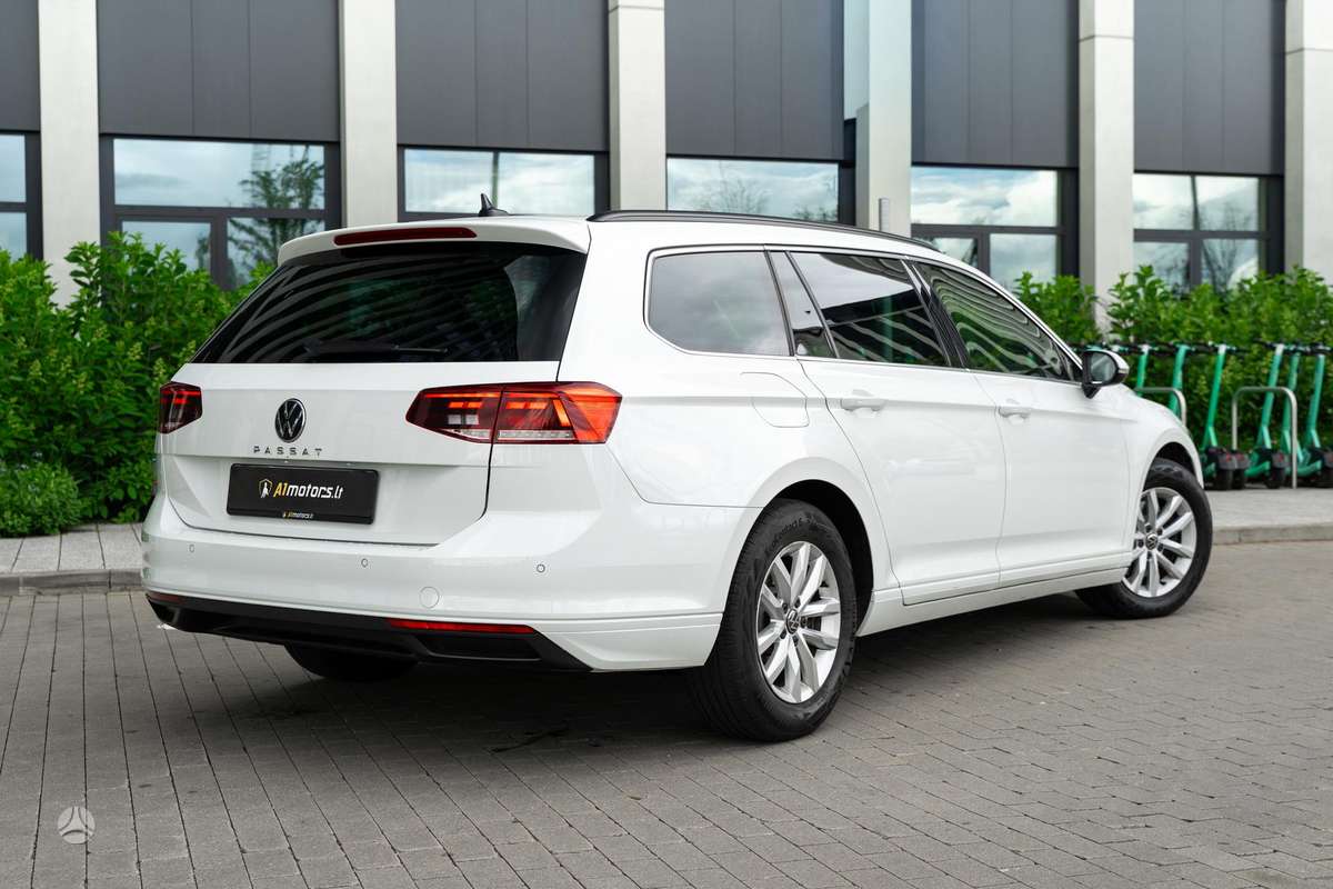 Volkswagen Passat - 8