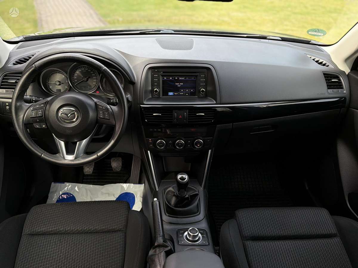 Mazda CX-5, 2.2 l., off-road / crossover