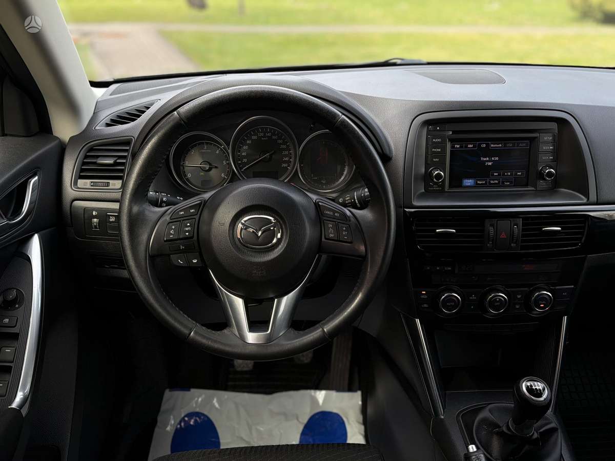 Mazda CX-5, 2.2 l., off-road / crossover