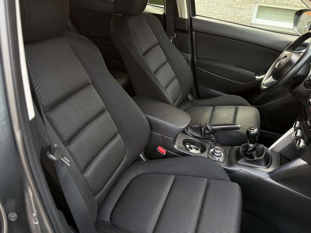 Mazda CX-5, 2.2 l., Внедорожник / Кроссовер