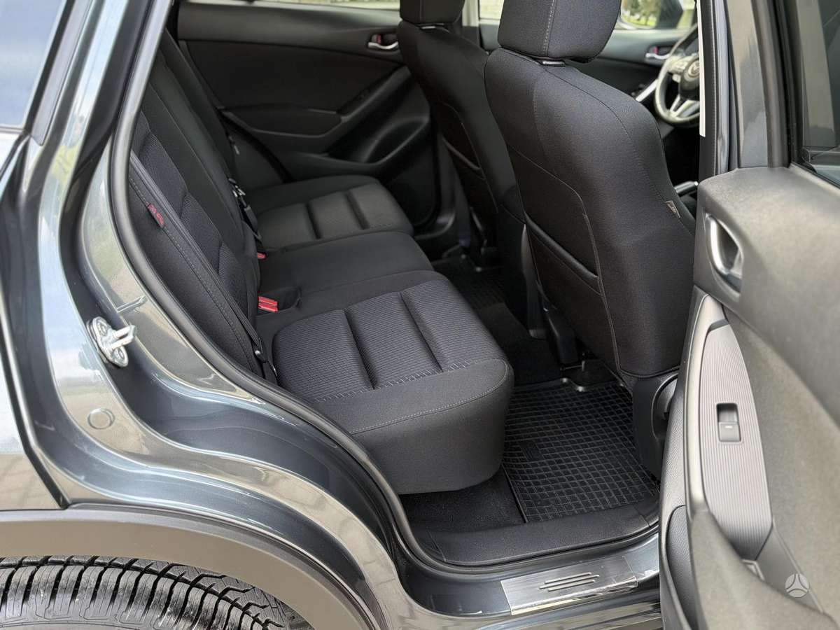 Mazda CX-5, 2.2 l., Внедорожник / Кроссовер