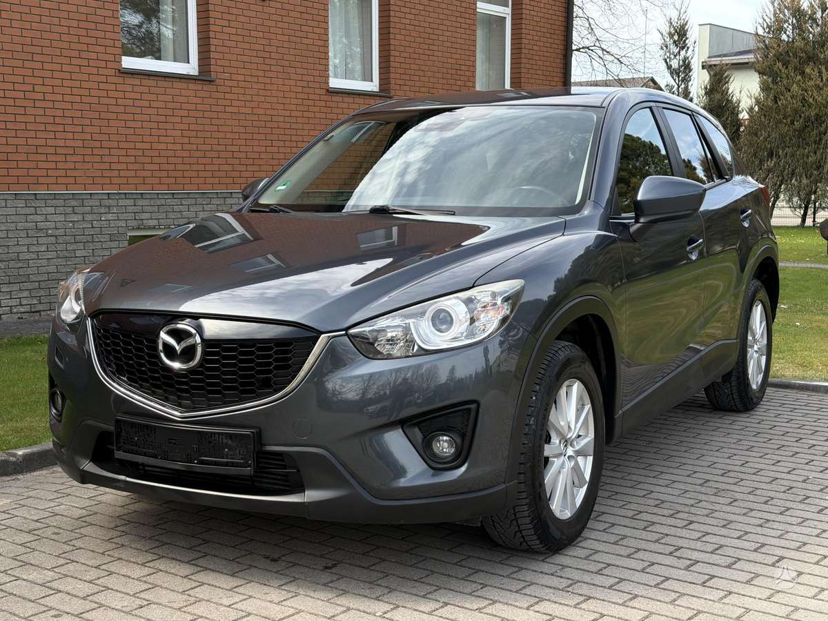 Mazda CX-5, 2.2 l., off-road / crossover