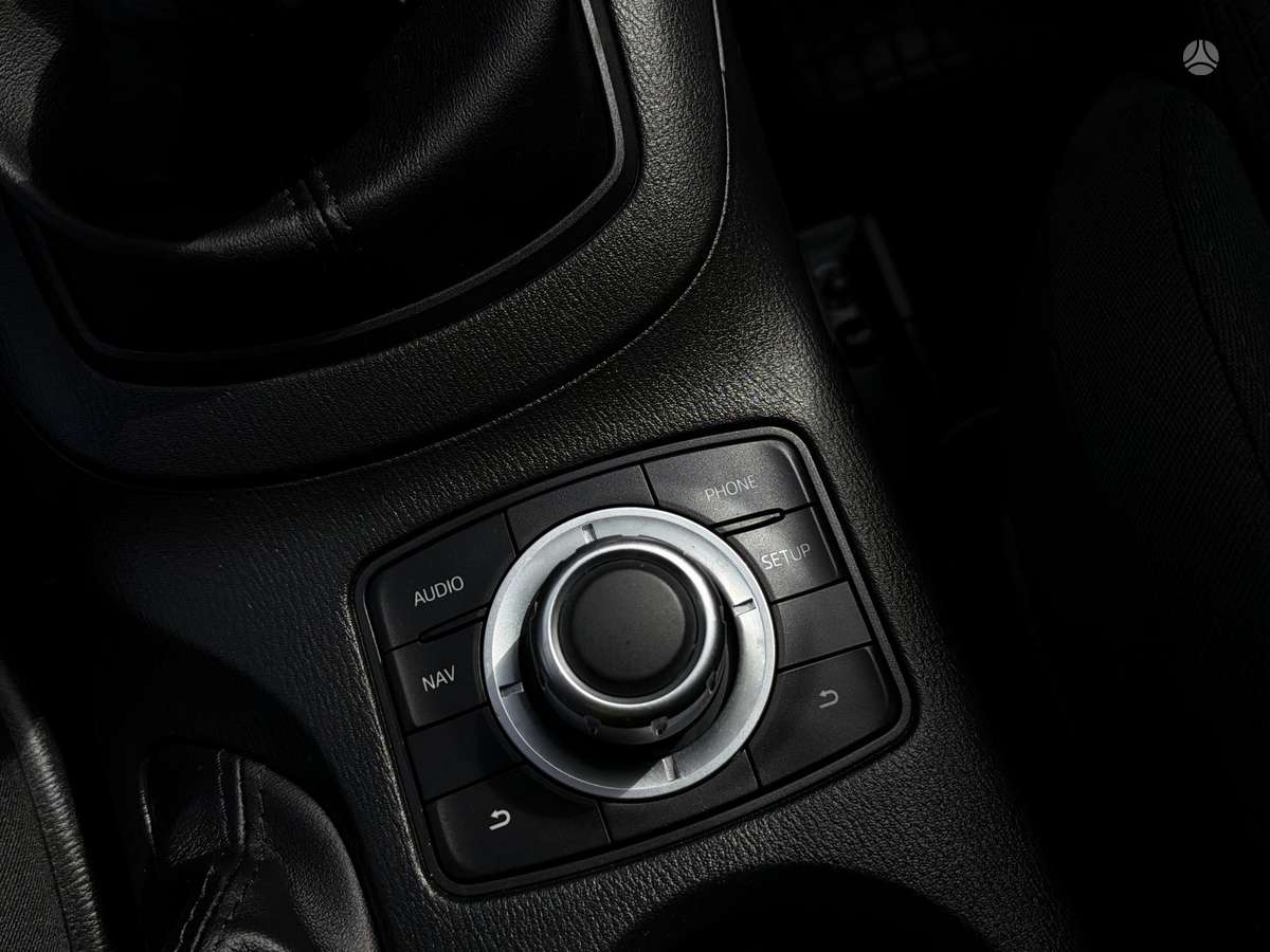 Mazda CX-5, 2.2 l., off-road / crossover