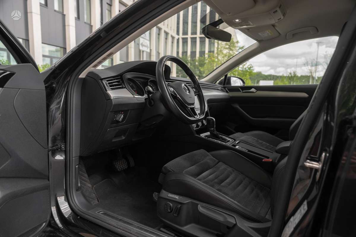 Volkswagen Passat, 1.6 l., Универсал