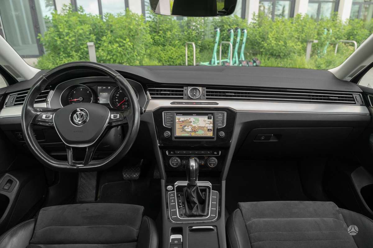 Volkswagen Passat, 1.6 l., Универсал