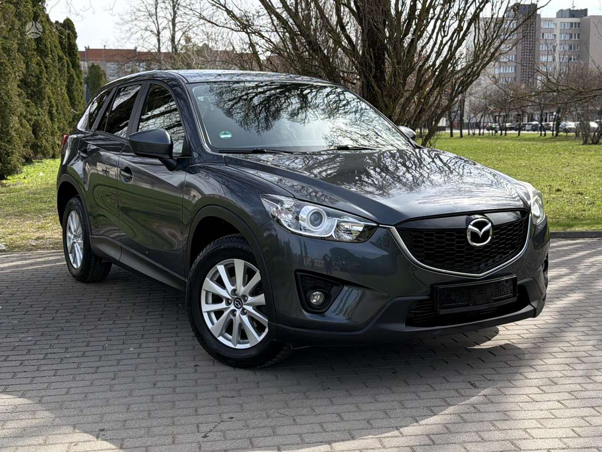 Mazda CX-5, 2.2 l., off-road / crossover
