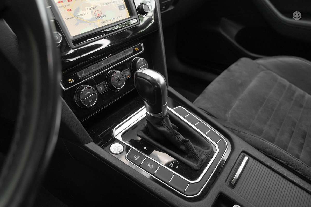 Volkswagen Passat, 1.6 l., Универсал