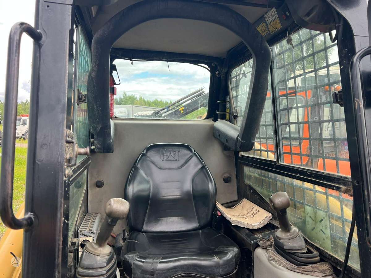 Caterpillar 277B TURBO, FORKS + BUCKET, mini loaders