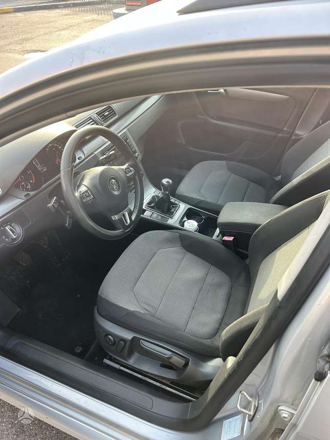 Volkswagen Passat, 1.6 l., Универсал