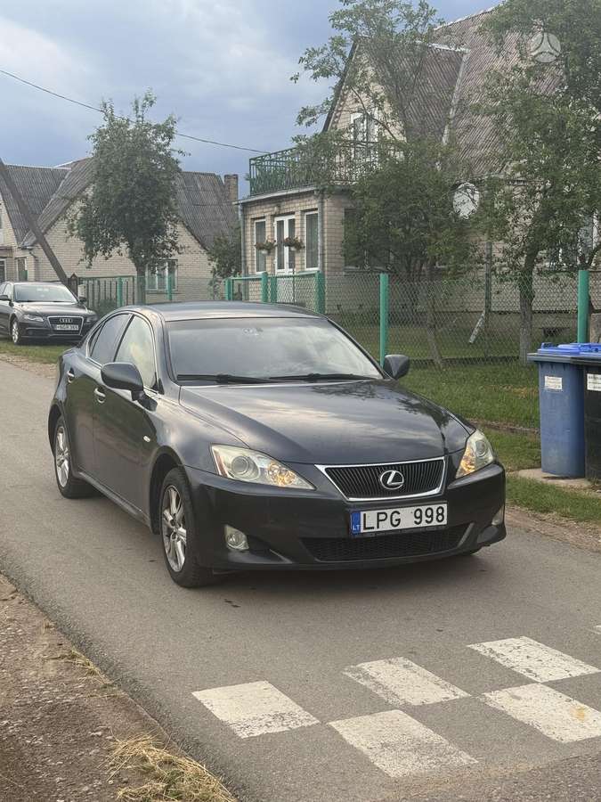 Lexus IS 220, 2.2 l., Седан