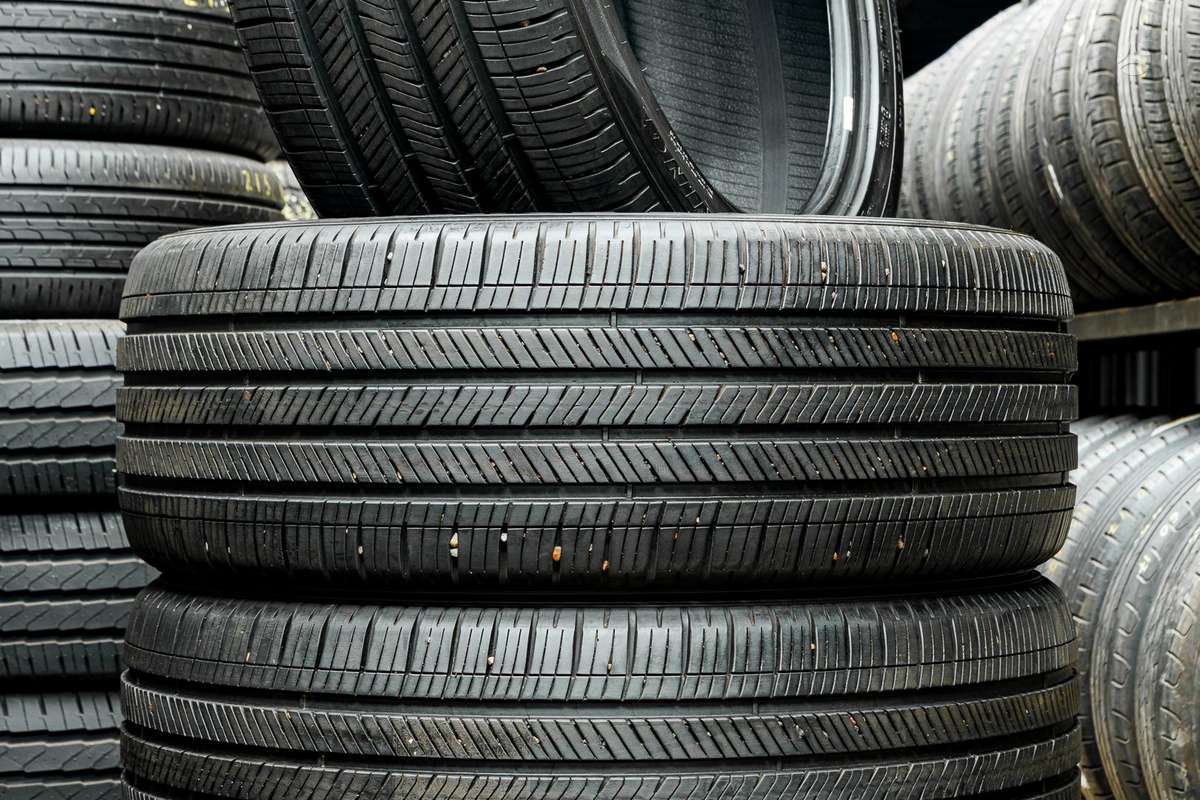 Goodyear Eagle Touring, vasarinės 285/45 R22