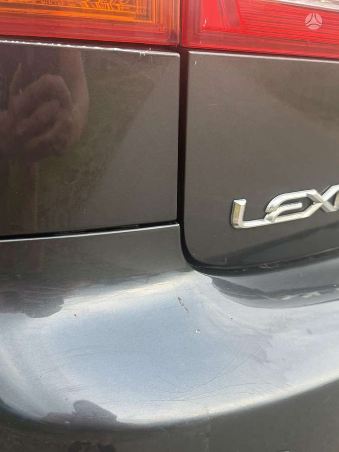 Lexus IS 220, 2.2 l., Седан