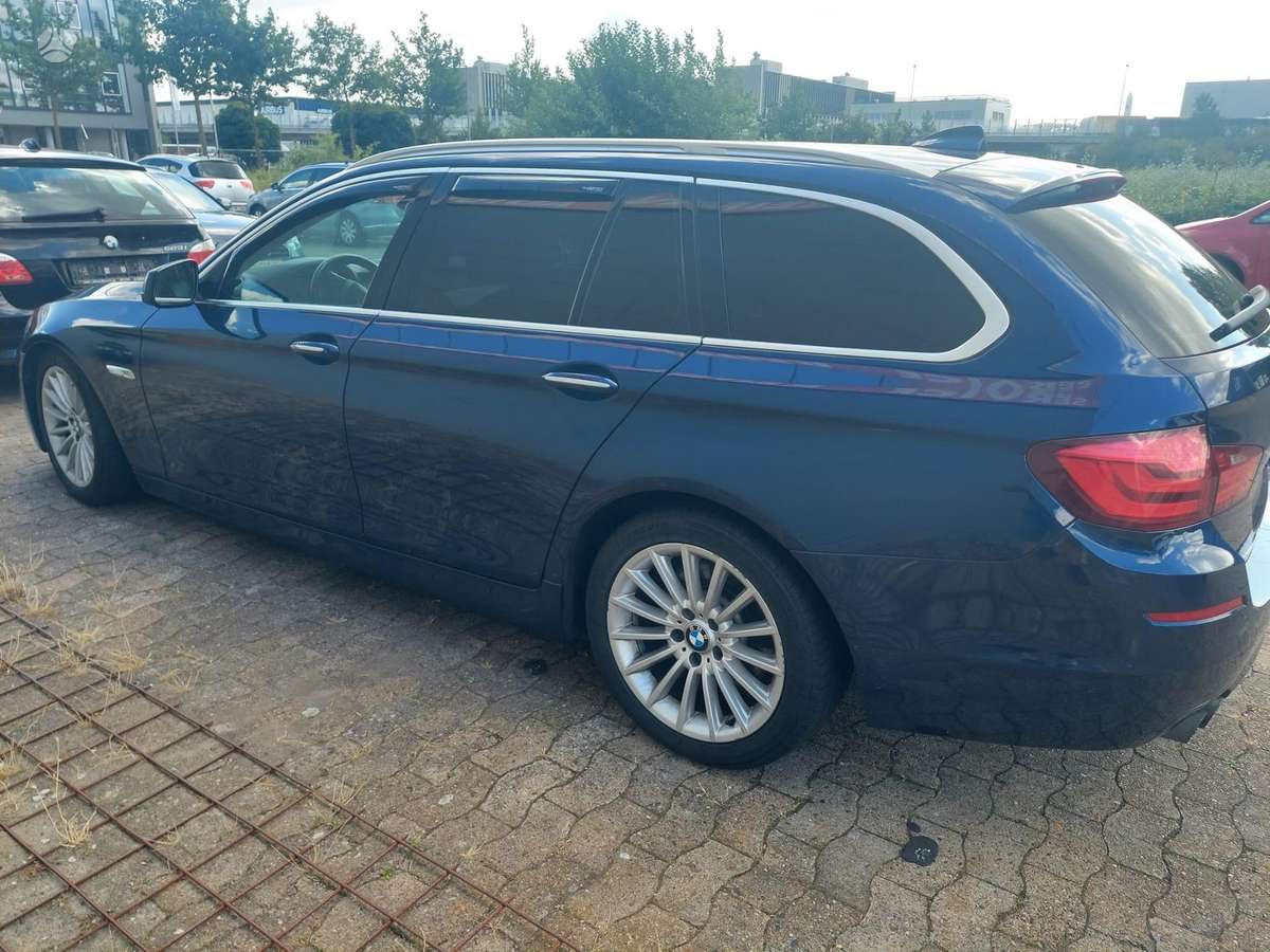 BMW 530, wagon