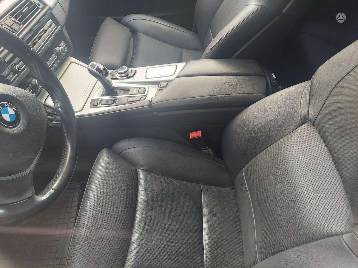 BMW 530, Универсал